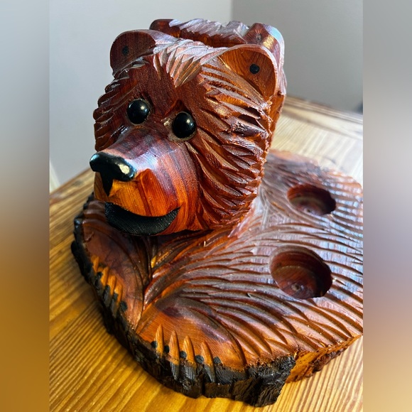 ๐ป ๐ป 2 BEARS CARVING SCULPTURE Handmade Chainsaw Napkin, Salt & Pepper Holder! - Picture 5 of 8